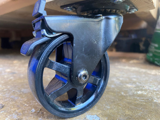 Rueda giratoria de 3" con freno (juego de 4)
